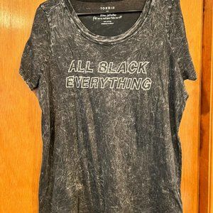 Torrid All Black Everything Tee Sz. 00/M